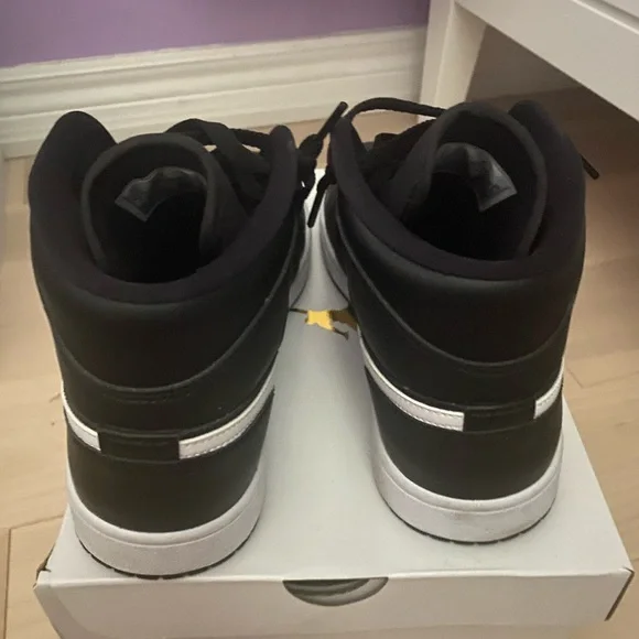 Jordan mid - Picture 7 of 8